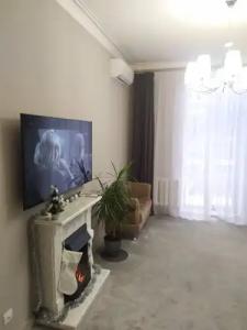 12 ЛЕНИНА - 24