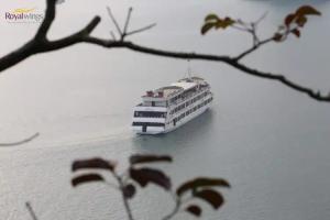 Отель «La Regina Royal Cruise», Халонг