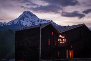 Отель «Step Inn», Казбеги