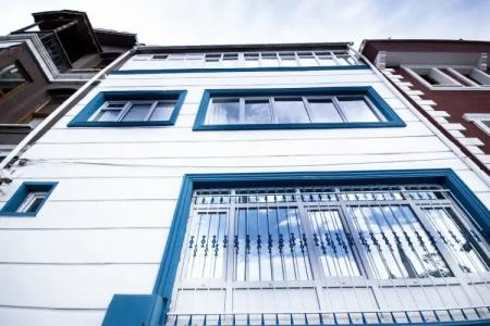 White Pearl Apart - 24