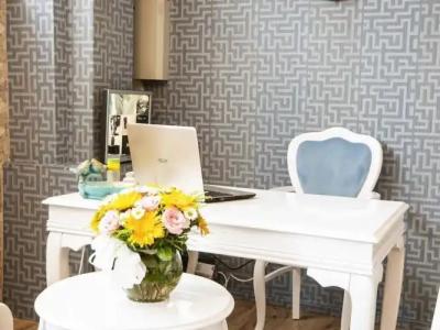 White Pearl Apart - 4