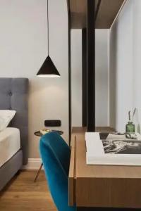 The Artist Athens - 59