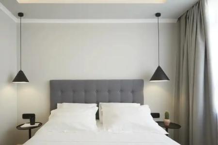 The Artist Athens - 26