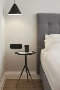 The Artist Athens - 79