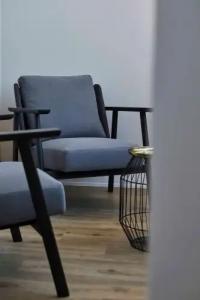 The Artist Athens - 199