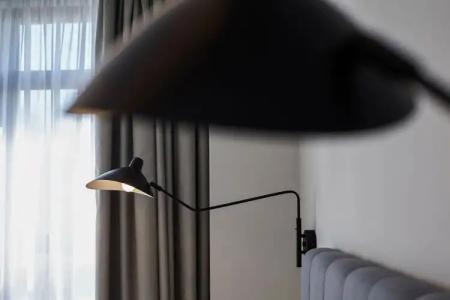 The Artist Athens - 184