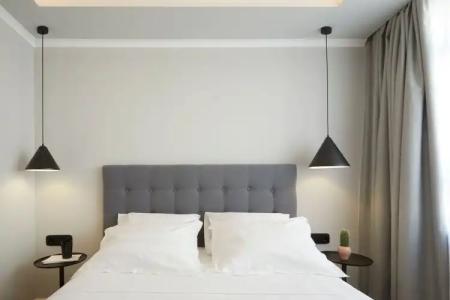 The Artist Athens - 95