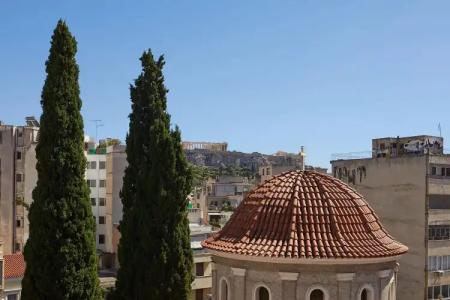 The Artist Athens - 30