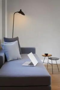 The Artist Athens - 205