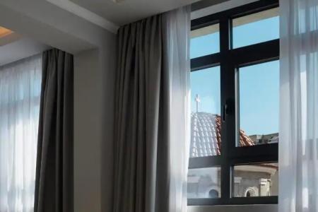 The Artist Athens - 6