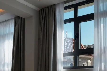 The Artist Athens - 182