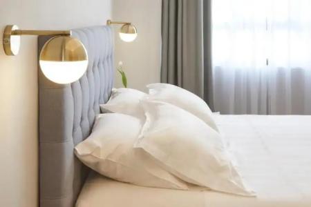 The Artist Athens - 132