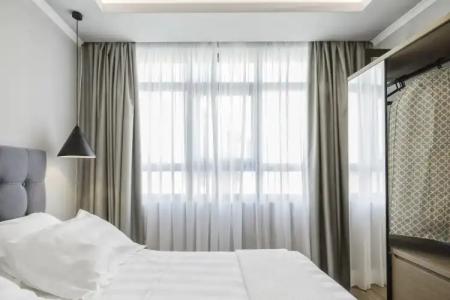 The Artist Athens - 3