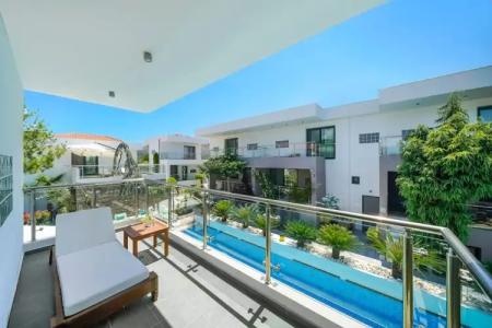 Village Esperia - 90