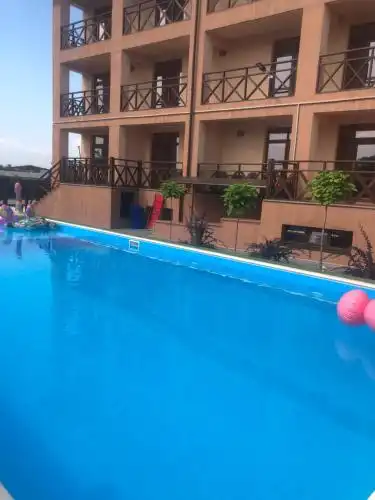 Николь - 1