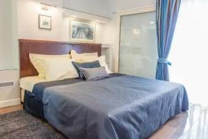 DeVecchi rooms, Хвар