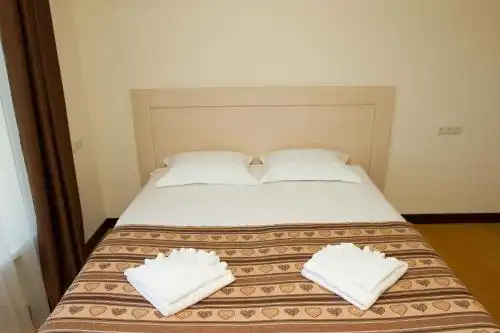 Aparton Klinichna st. (1st entrance) - 31