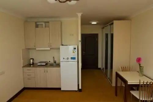 Aparton Klinichna st. (1st entrance) - 30