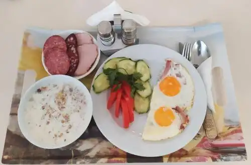 Aparton Klinichna st. (1st entrance) - 10