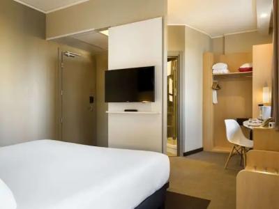 Ibis Киев Вокзал - 44