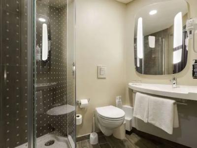 Ibis Киев Вокзал - 48