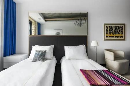 The Joseph Signature Suites - 15