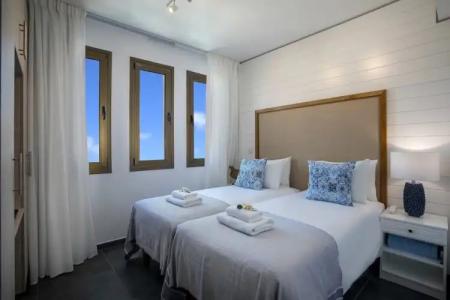 Chris Le Mare Luxury Villa - 39