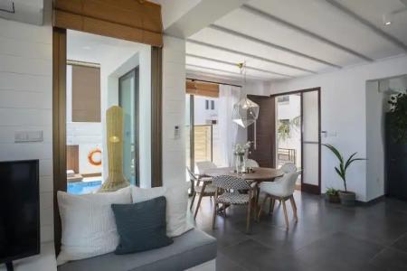 Chris Le Mare Luxury Villa - 43