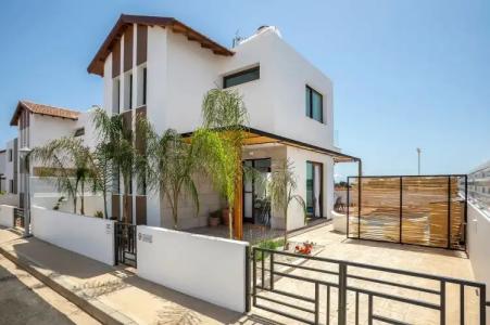 Chris Le Mare Luxury Villa - 80