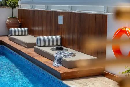 Chris Le Mare Luxury Villa - 9