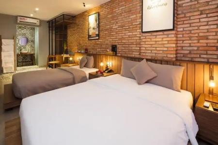 Marilyn Boutique Nha Trang - 42