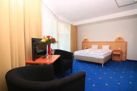 Holiday Resorts - 56