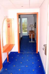 Holiday Resorts - 39