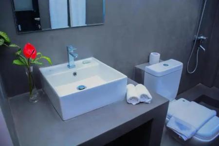 Star White - Negombo - 57