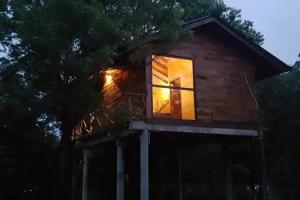 Eighth Wonder Resort, Сигирия