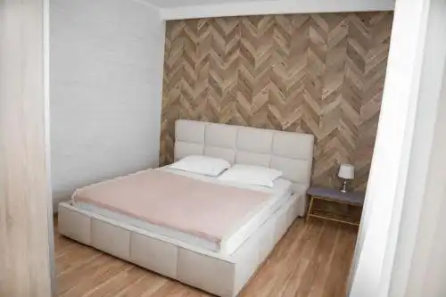 Vip - 35