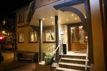 Landgasthof Kreuz - 0