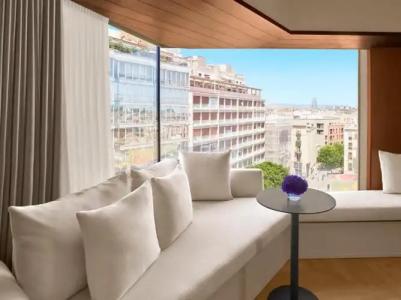 The Barcelona Edition - 136