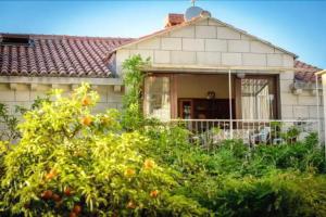Beach Lapad Villa Tolja, Дубровник