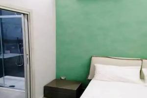 Gians b&b, Неаполь