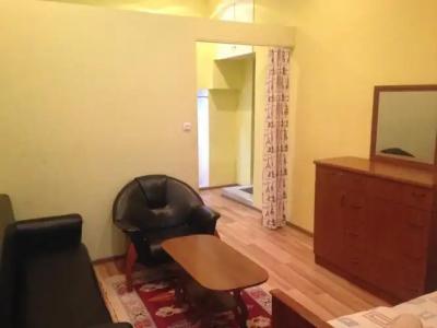 Kipiani Guest house - 1