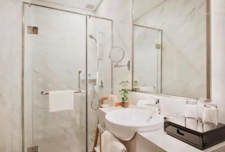 Oakwood Residence Saigon - 64