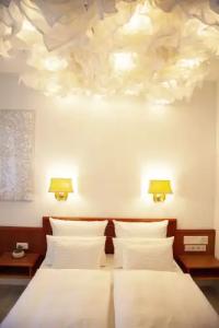 Boutique Krone München - 20