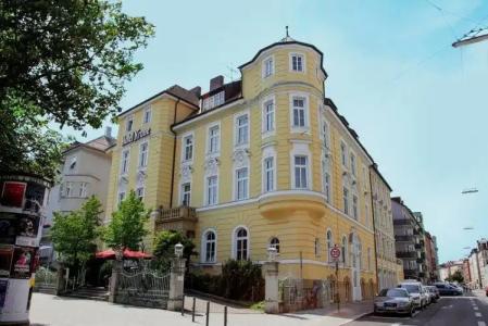 Boutique Krone München - 44