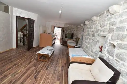 Hostel Michel - 12