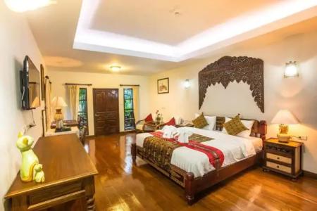 Pingdoi Hualin Boutique - 90