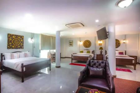 Pingdoi Hualin Boutique - 47
