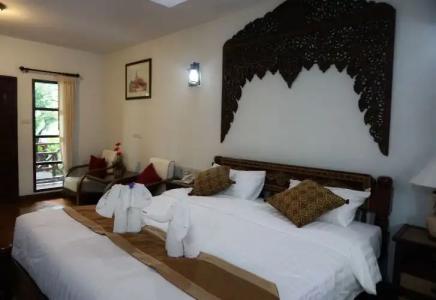Pingdoi Hualin Boutique - 5