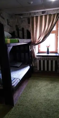 Hostel -NN - 17