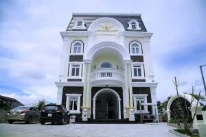 Minh Chien Hotel, Далат